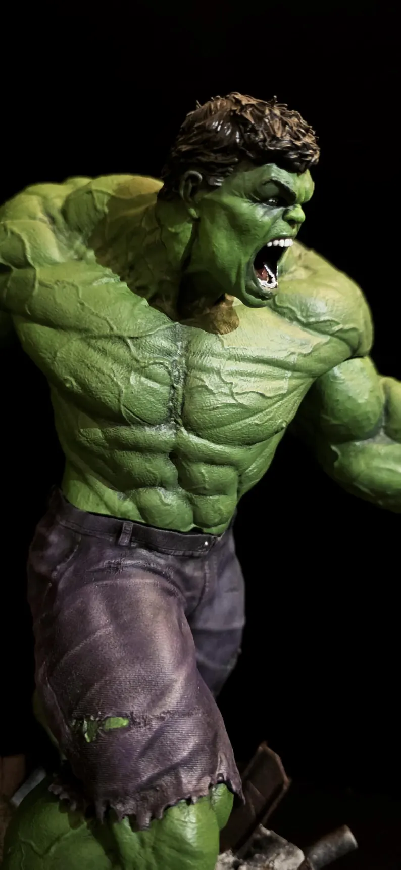 hand painted hulk marvel avengers statue